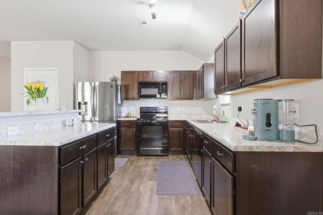 69 Dunnaway Drive, Austin, AR 72007