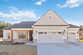 2433 Waterside Drive, Monroe, GA 30655