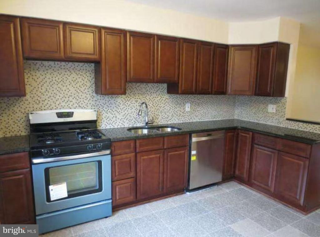 3340 MORNING GLORY RD, PHILADELPHIA, PA 19154 — photo 3