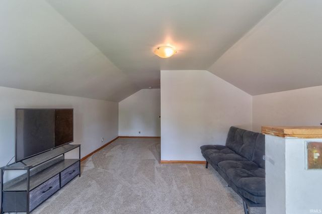 2624 Edgewood Drive, Evansville, IN 47712