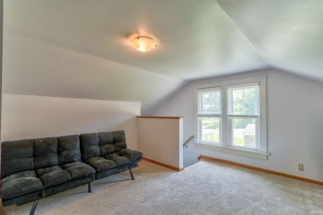2624 Edgewood Drive, Evansville, IN 47712