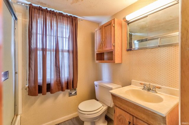 2624 Edgewood Drive, Evansville, IN 47712
