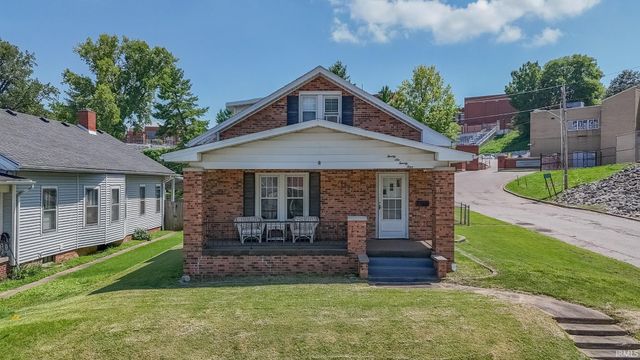 2624 Edgewood Drive, Evansville, IN 47712