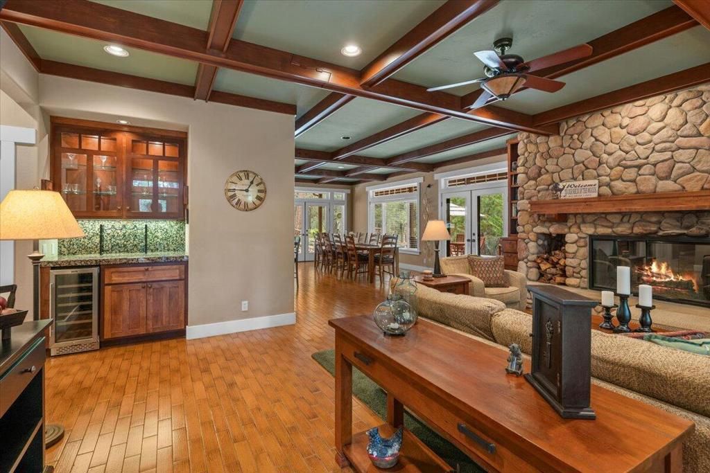 Image 14 of property listing at 1924 Shady Lane, Big Bear City, CA 92314