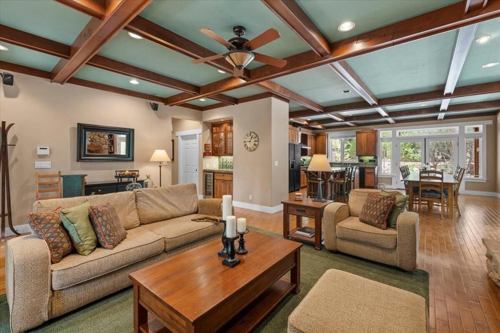 Image 15 of property listing at 1924 Shady Lane, Big Bear City, CA 92314