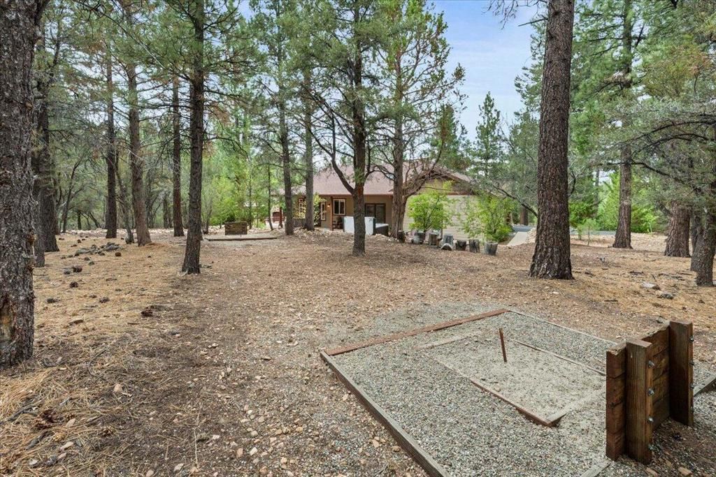 Image 43 of property listing at 1924 Shady Lane, Big Bear City, CA 92314