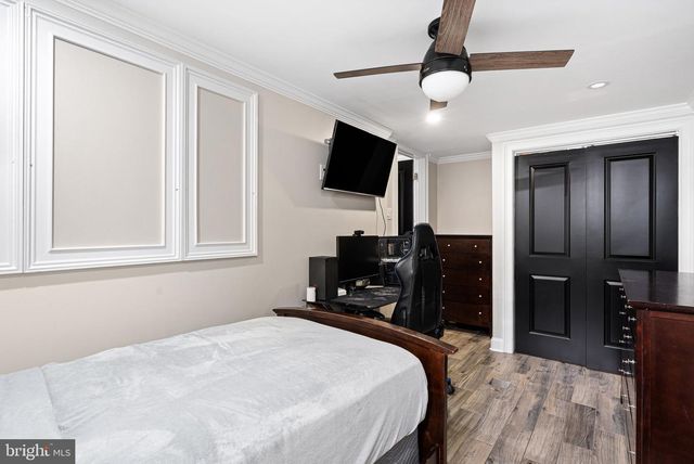 1609 E HUNTING PARK AVE, Philadelphia, PA 19124