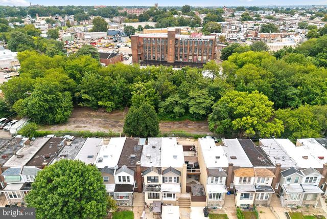 1609 E HUNTING PARK AVE, Philadelphia, PA 19124
