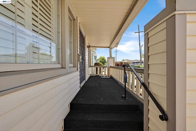 1225 Richard Pl, Hayward, CA 94541