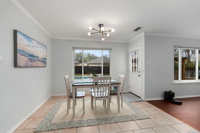 11911 Ghostbridge, Helotes, TX 78023