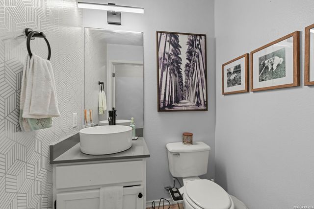 11911 Ghostbridge, Helotes, TX 78023