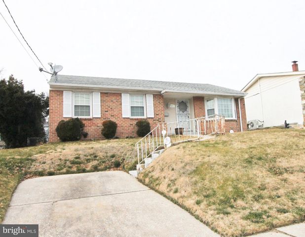 617 RENZ ST, Philadelphia, PA 19128