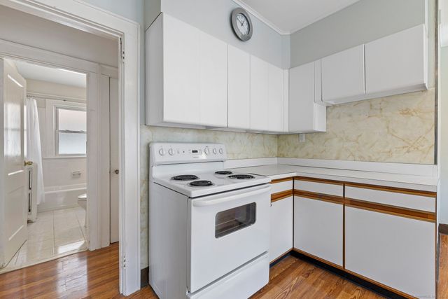 135 Dover Road, West Hartford, CT 06119