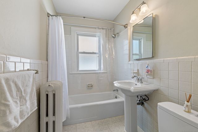 135 Dover Road, West Hartford, CT 06119