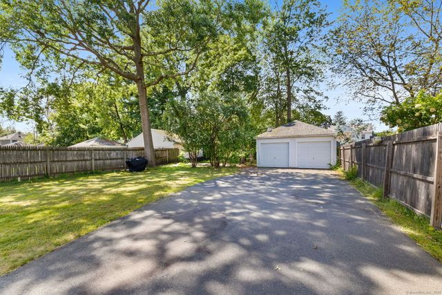 135 Dover Road, West Hartford, CT 06119