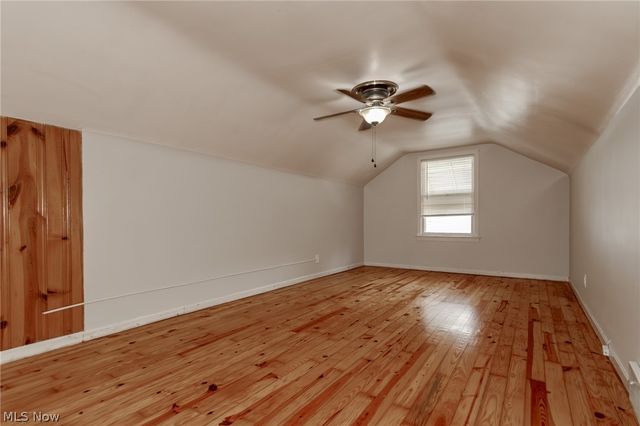 1752 Brainard Road, Lyndhurst, OH 44124