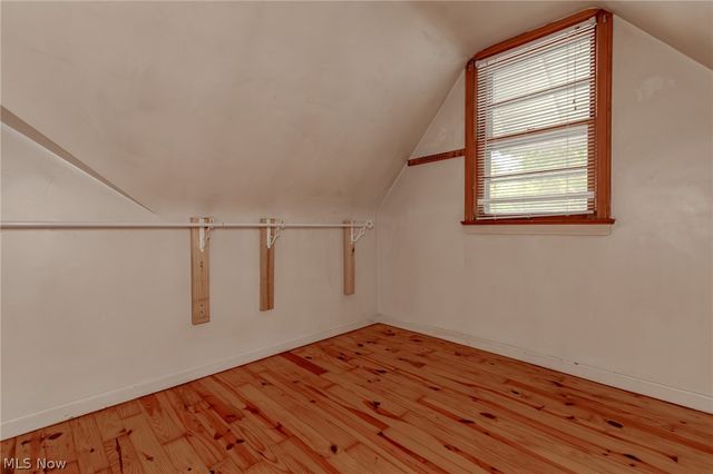 1752 Brainard Road, Lyndhurst, OH 44124