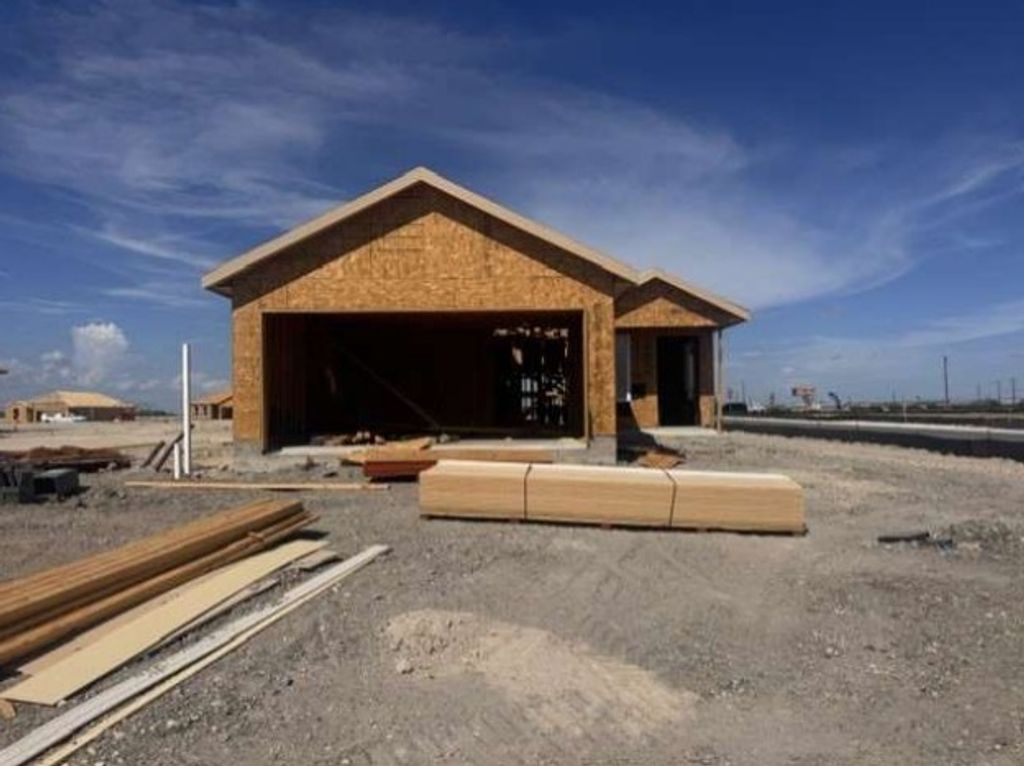100 Cowboy Trai, Sinton, TX 78387 — exterior
