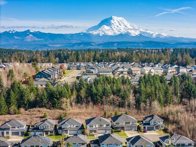 13241 181st Avenue Ct E, Bonney Lake, WA 98391