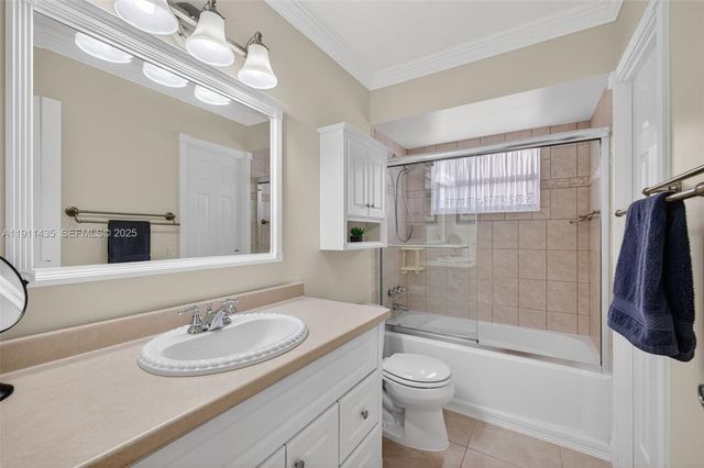 3501 NW 47th Avenue 507, Lauderdale Lakes, FL 33319