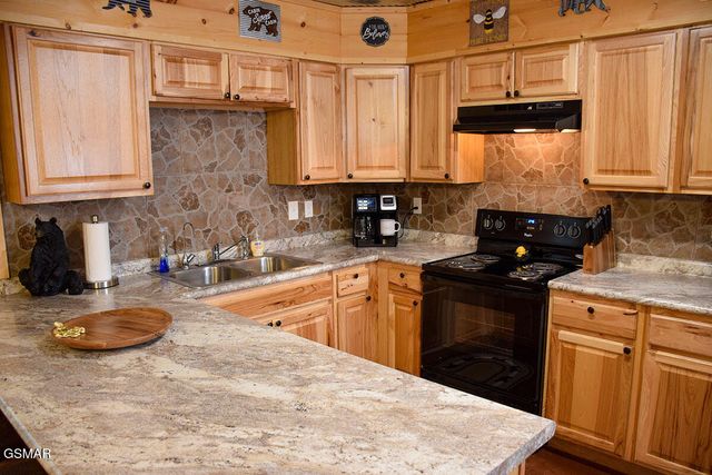 1142 Little Round Top Way, Townsend, TN 37882