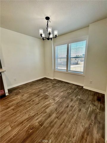 999 S Santa Fe Avenue 60, San Jacinto, CA 92583