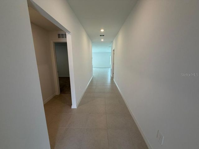 2167 LONE OAK LANE, Lakeland, FL 33801