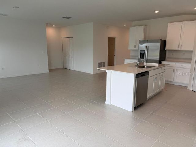 2167 LONE OAK LANE, Lakeland, FL 33801