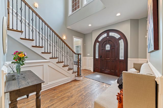 3219 University Avenue, Highland Park, IL 60035