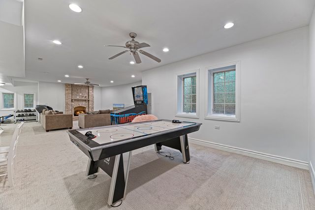 3219 University Avenue, Highland Park, IL 60035