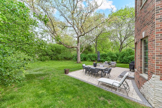 3219 University Avenue, Highland Park, IL 60035