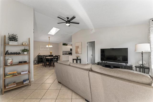 8745 SOL TERRACE, West Palm Beach, FL 33403