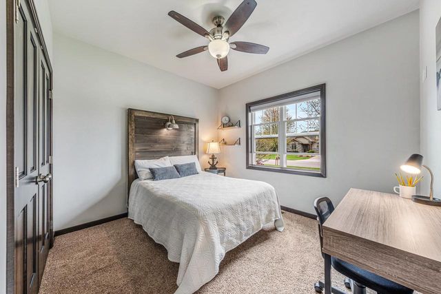 1465 AMENDMENT DRIVE, Neenah, WI 54956