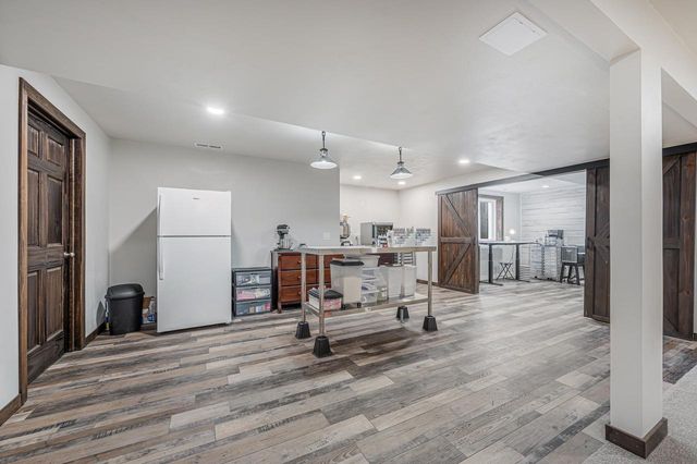1465 AMENDMENT DRIVE, Neenah, WI 54956