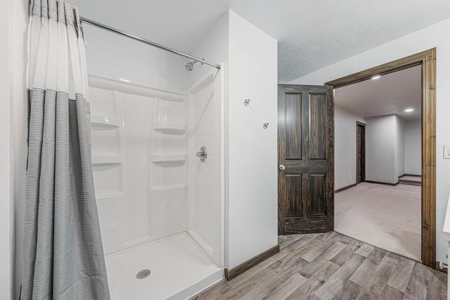 1465 AMENDMENT DRIVE, Neenah, WI 54956