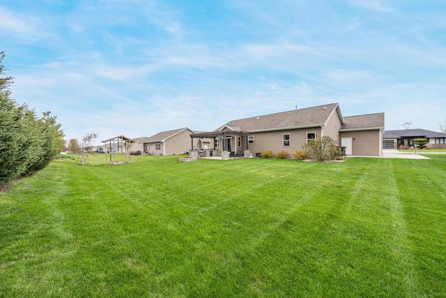 1465 AMENDMENT DRIVE, Neenah, WI 54956