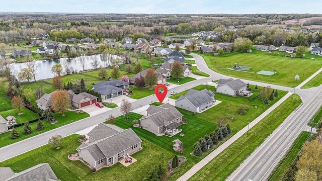 1465 AMENDMENT DRIVE, Neenah, WI 54956