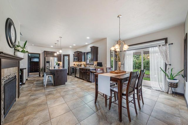 1465 AMENDMENT DRIVE, Neenah, WI 54956