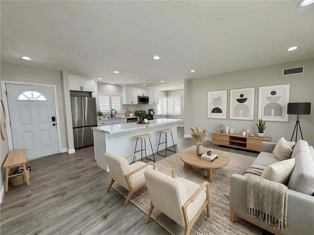 1127 Turning Bend, Claremont, CA 91711