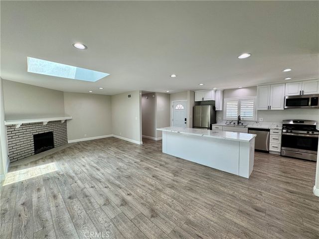 1127 Turning Bend, Claremont, CA 91711