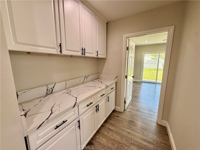 1127 Turning Bend, Claremont, CA 91711