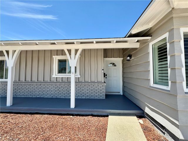 1127 Turning Bend, Claremont, CA 91711
