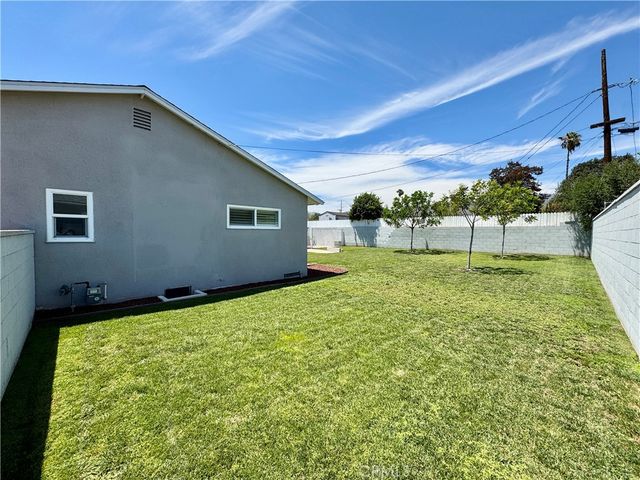 1127 Turning Bend, Claremont, CA 91711