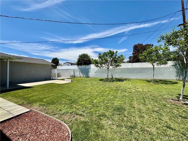 1127 Turning Bend, Claremont, CA 91711