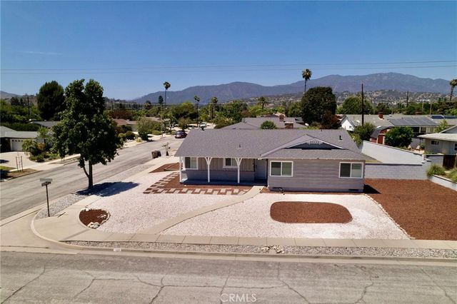 1127 Turning Bend, Claremont, CA 91711