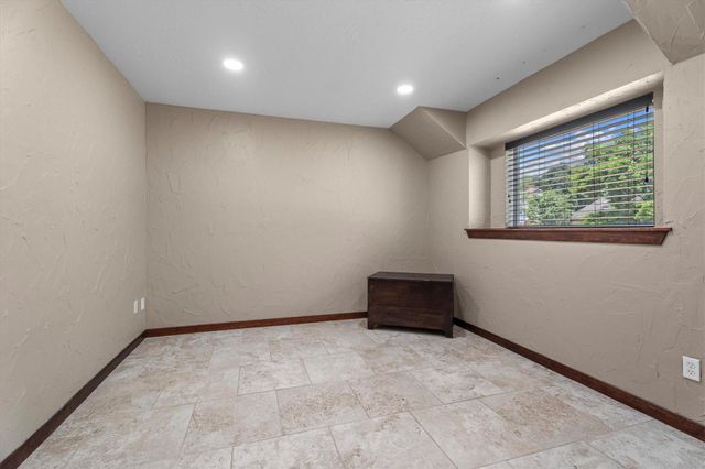 8107 Coolshire Lane, Houston, TX 77070