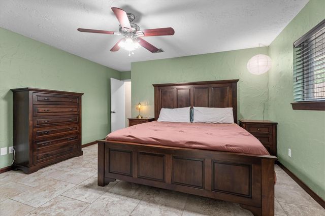 8107 Coolshire Lane, Houston, TX 77070