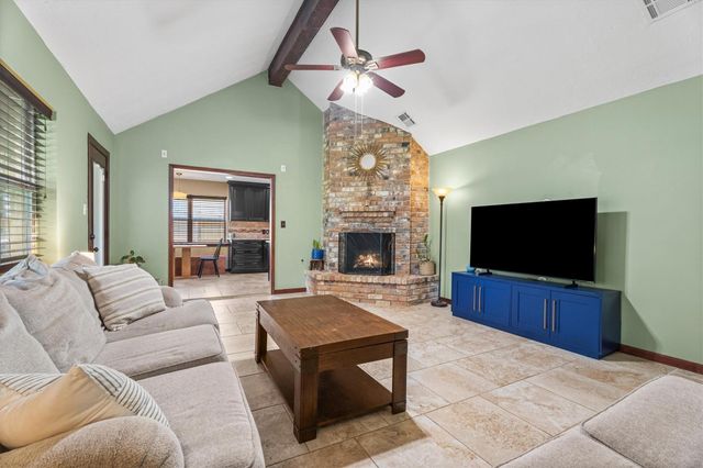 8107 Coolshire Lane, Houston, TX 77070