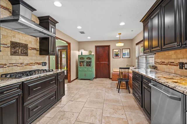 8107 Coolshire Lane, Houston, TX 77070