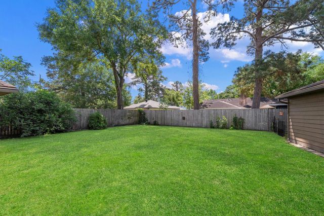 8107 Coolshire Lane, Houston, TX 77070